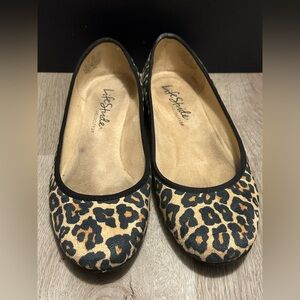 Life Stride Women's Animal Print Flats